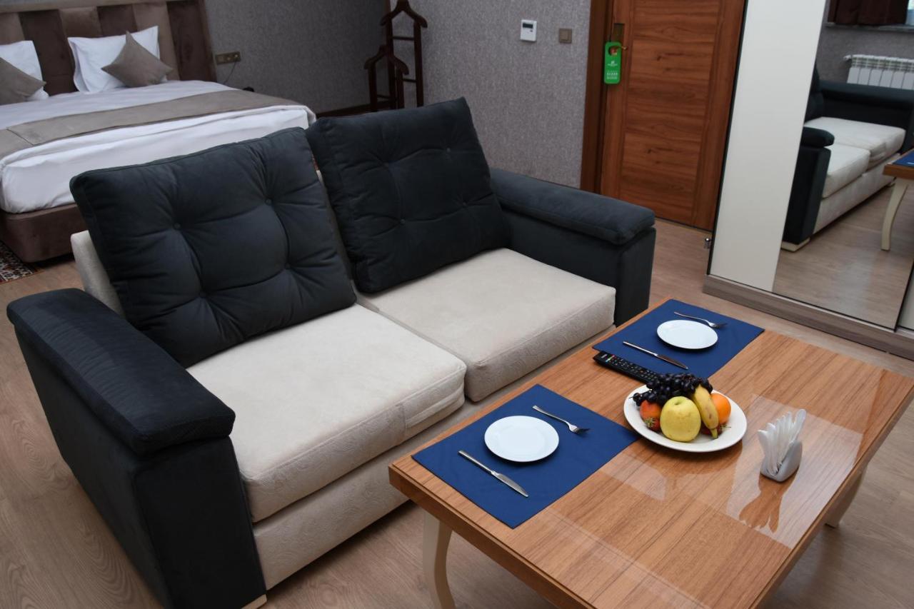 Naxcivan Palace Hotel Xetai Ngoại thất bức ảnh